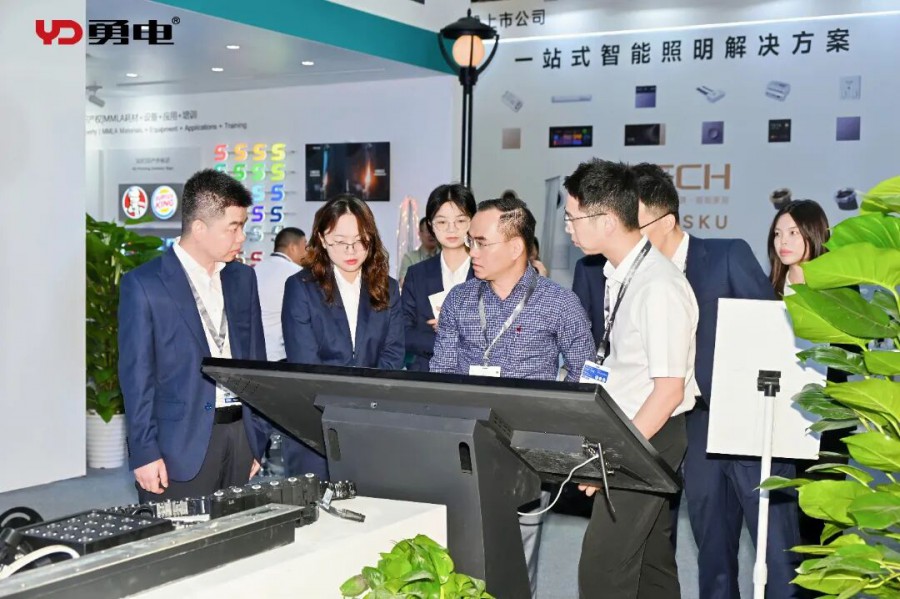 60da4c304aa198d9a0ddd776f90f6e09.jpg